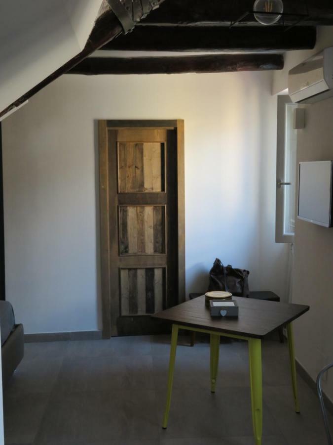 Napoli Suite Toledo 10 Ngoại thất bức ảnh